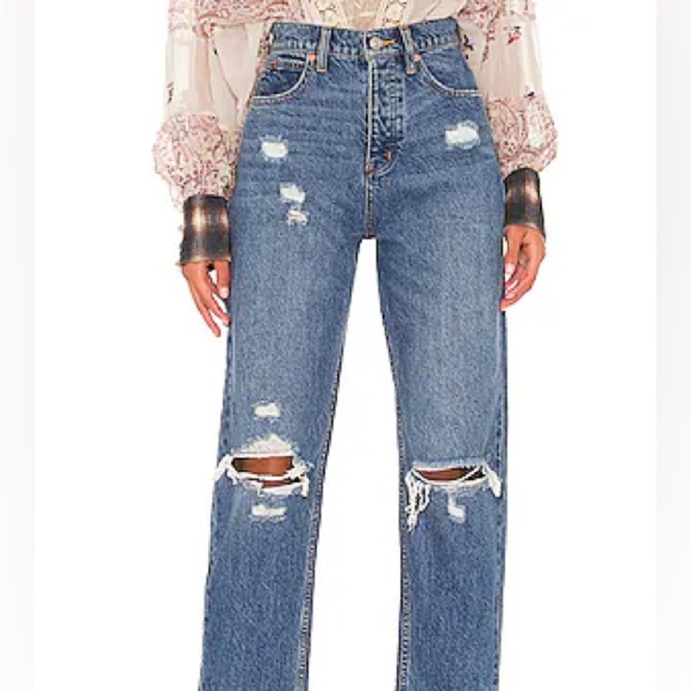 FREE PEOPLE Mid Rise Straight Leg Destroyed Jean in Blue Size 26 - Picture 2 of 9